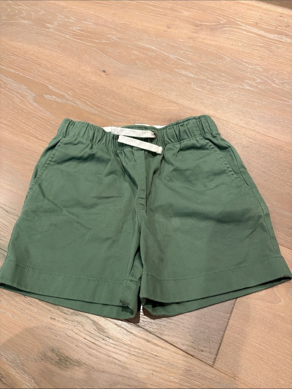 Crewcuts Boys Size 6Y Green Drawstring Cotton Shorts.